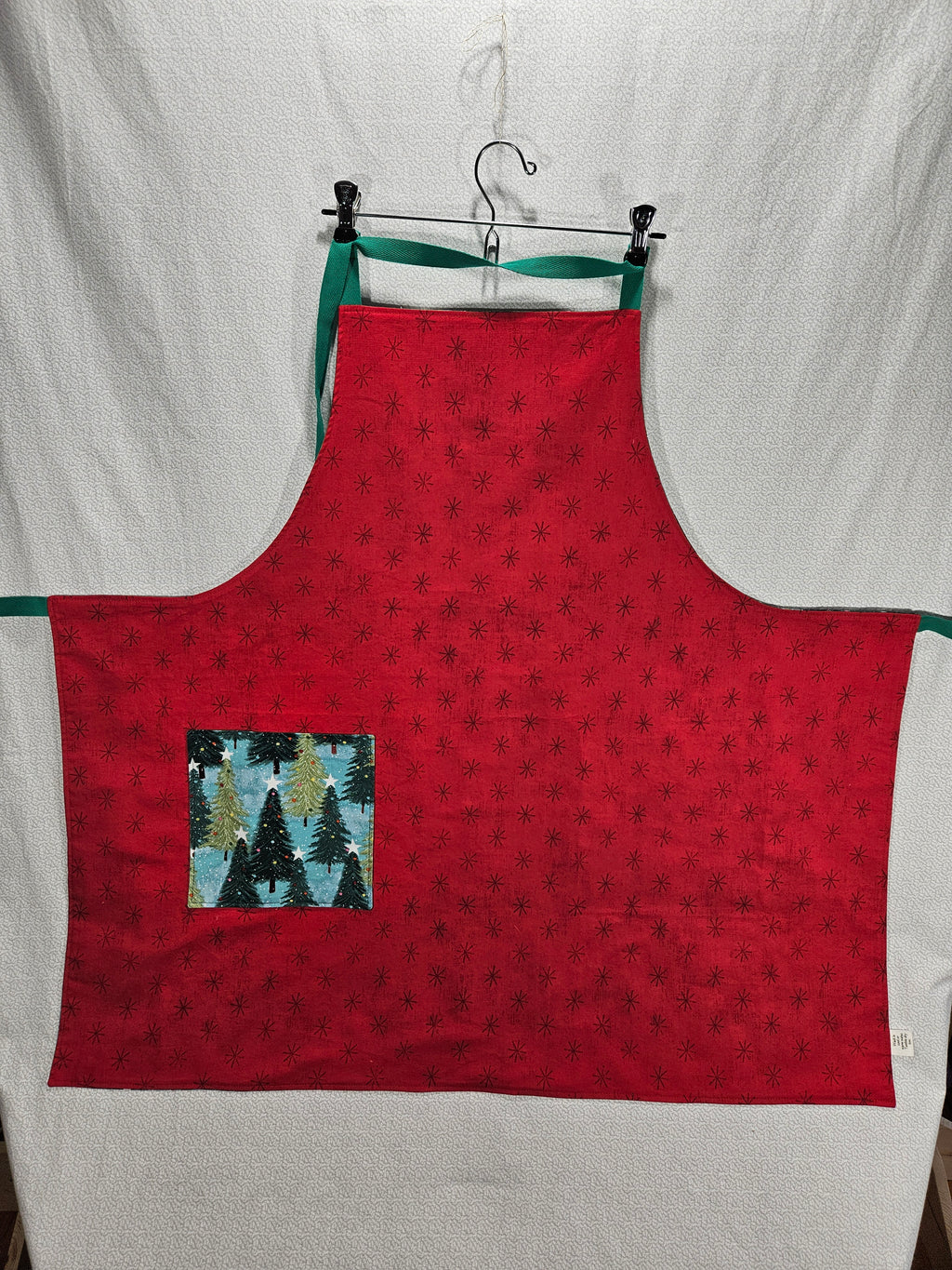 Christmas Tree Field Apron, Reversable and Adjustable